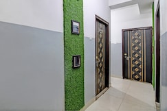 OYO 82026 BANGUR INN, Kolkata