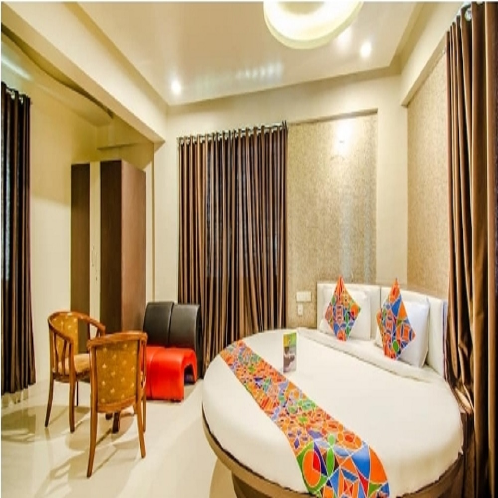 Hotel Sanket Inn - Tap to explore photos