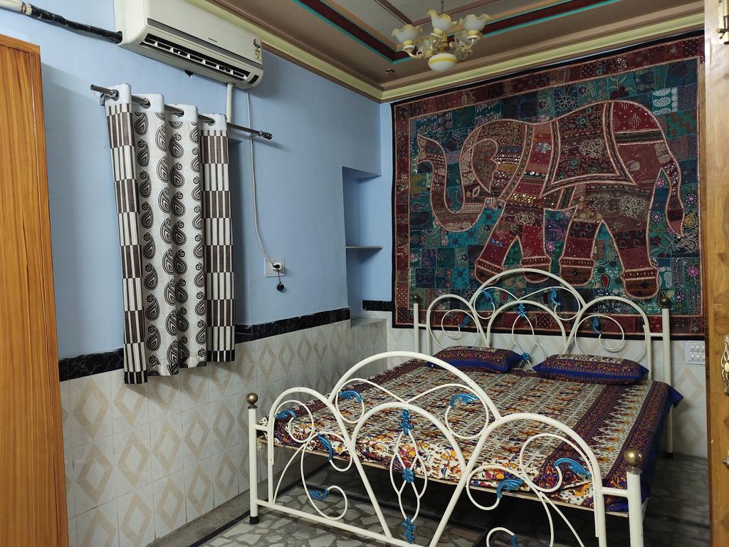 CIAO Jodhpur Guest House - Tap to explore photos