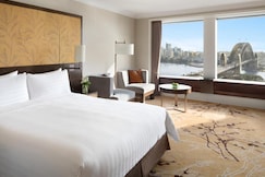 Shangri-La Hotel, Sydney, Sydney