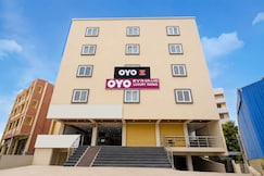 Hotel O SVR Grand Luxury Rooms, Medchal