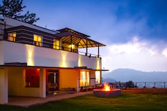 Luxurious Vantage Villa at Kotagiri, Coonoor