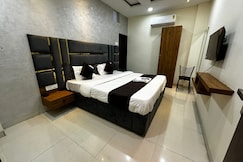 Hotel Apple inn, Indore