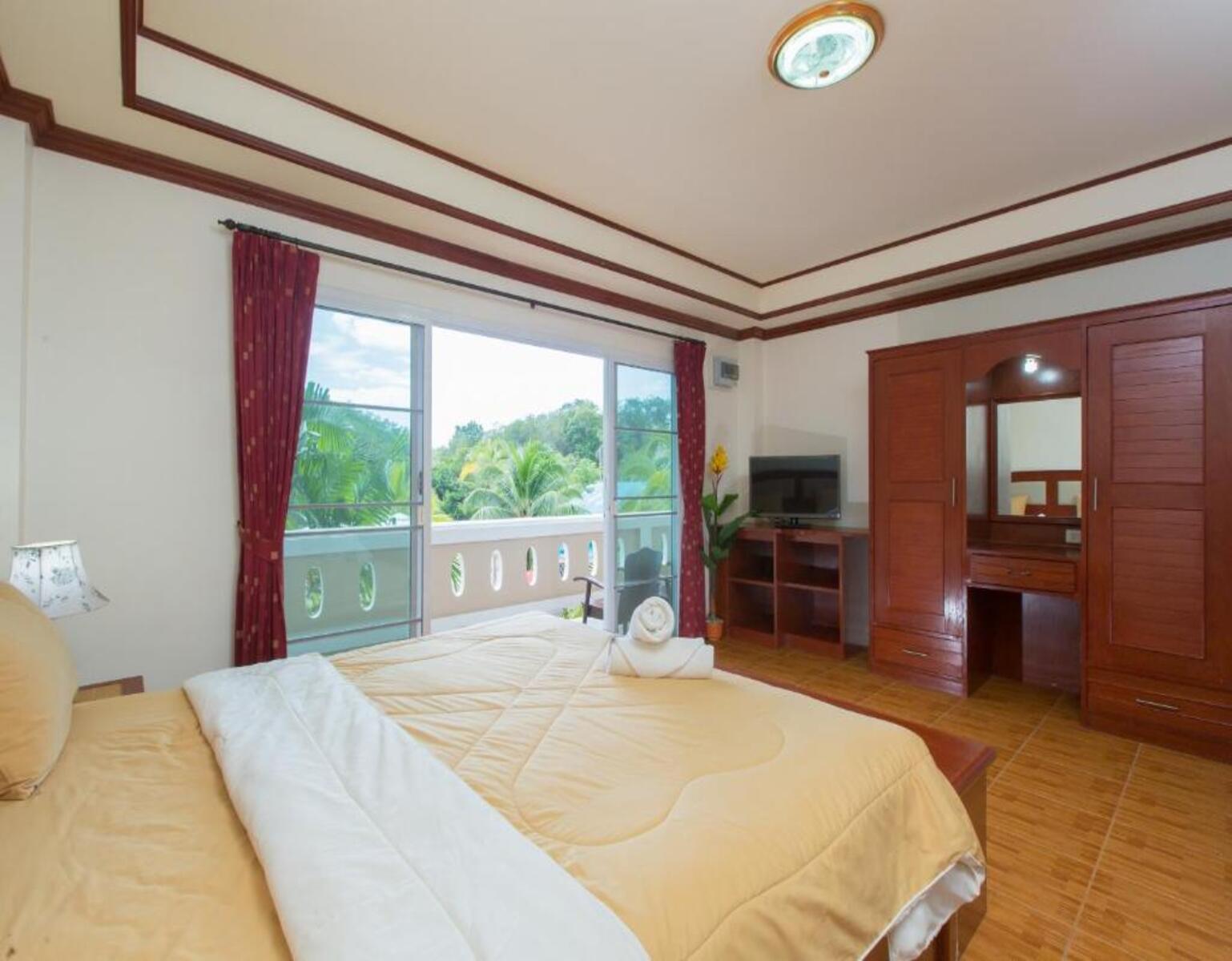 Patong Rai Rum Yen Resort SHA - Tap to explore photos