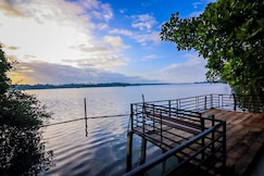 Lakefront Beach Homes, Cochin