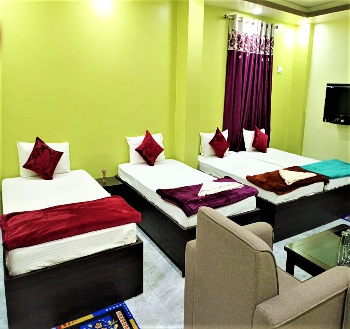 Hotel Sunaina International Gaya - Tap to explore photos