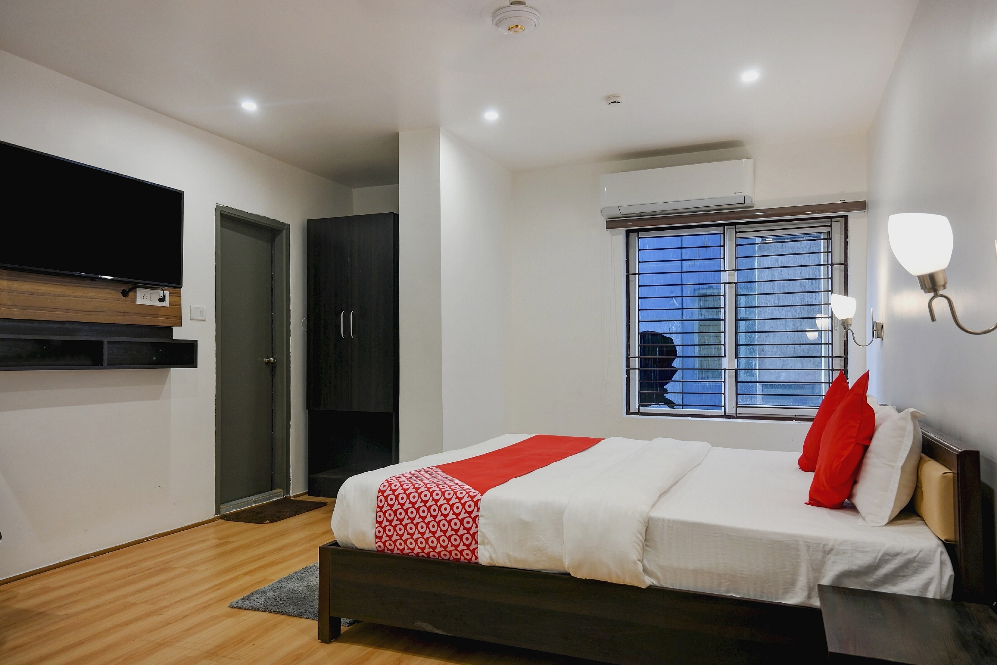 Super Town House HI5 Aditya International - Tap to explore photos
