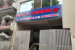 Hotel O Shining Star, Jabalpur