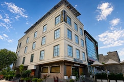 Hotel Cloud 9, Alwar