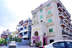 HOTEL COORG PALACE INN, Coorg