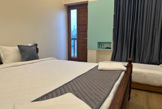Serene Villa Charming 2BHK Villa with Roof Swing Cozy Balcony