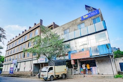 FabHotel Classic Square I, Pune