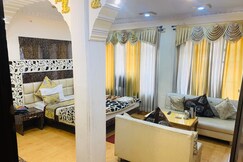 Hotel Golden Palace, Bhopal