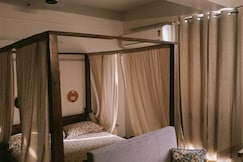 Comfort Meets Function   Desk  Kitchen  Smart TV, Lucknow