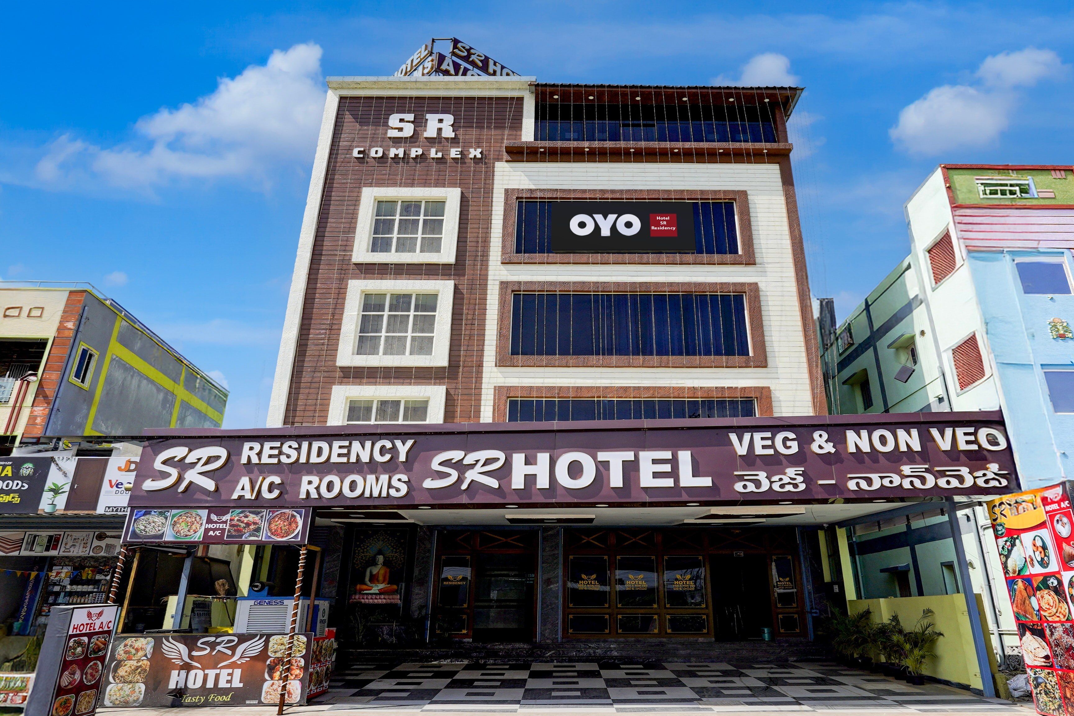 Hotel O SR RESIDENCY - Tap to explore photos