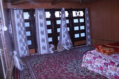 Hotel O POP Shabnam Homestay, Katra