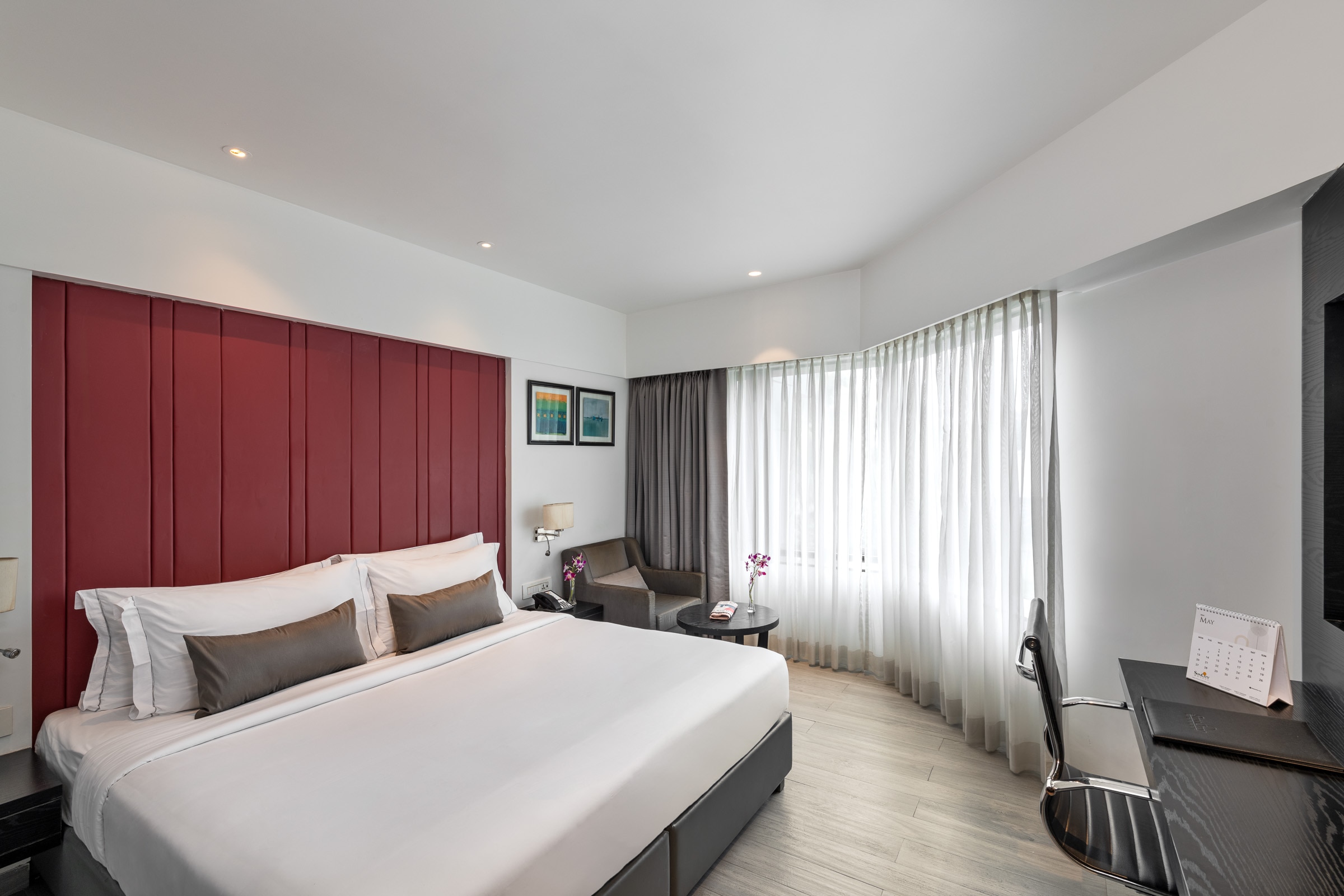 Deluxe Room 1