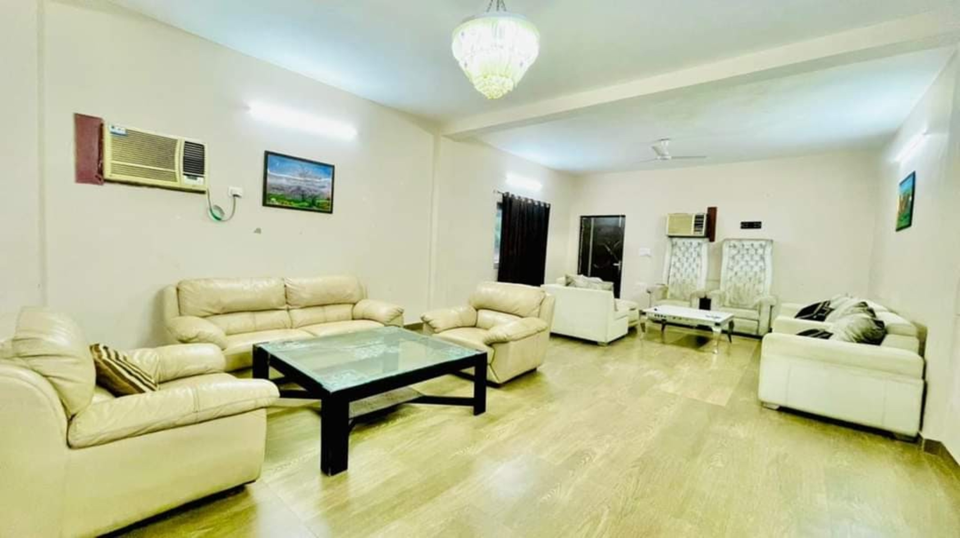Gurugram Aravali Farmhouse for Party - Tap to explore photos