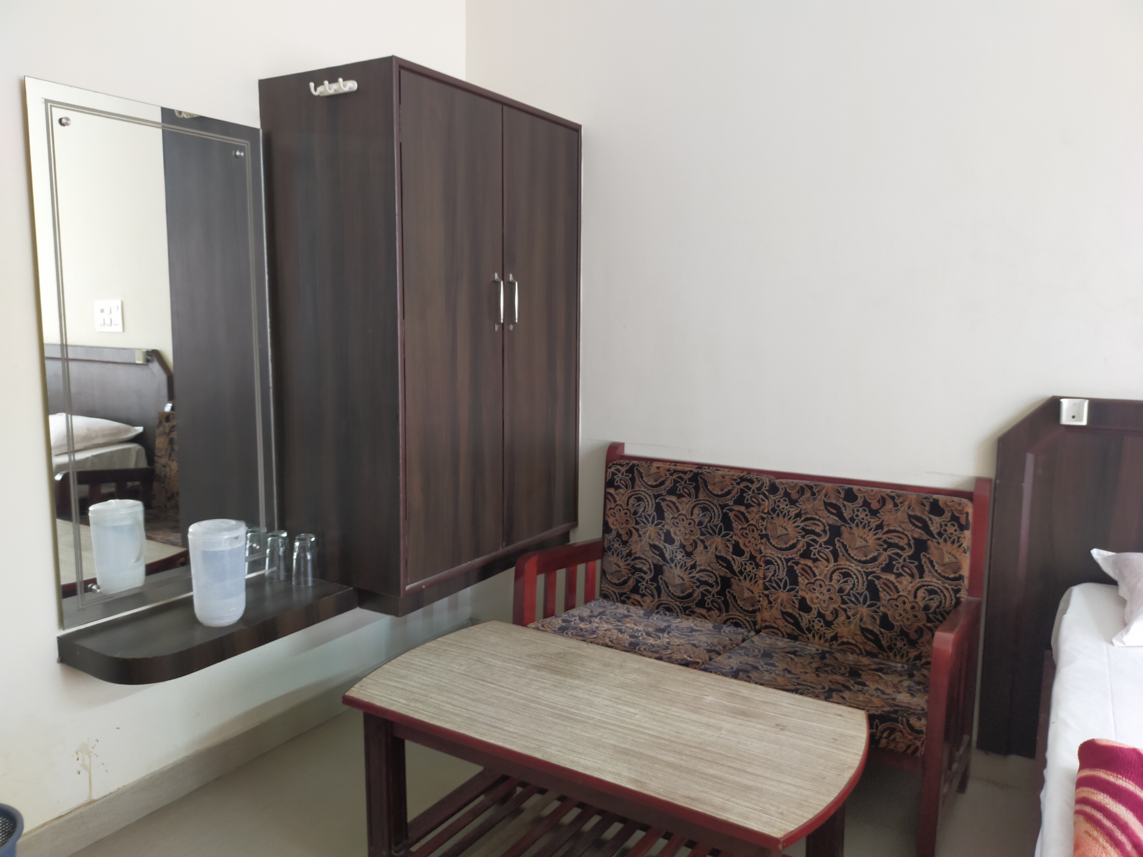 Hotel Malnad Paradise - Tap to explore photos