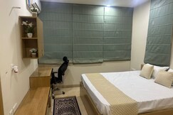 Uv Luxurious Home Stay, Jaipur