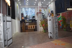 HOTEL PURI WAVES 500 MTR from Blue Flag Beach, Puri