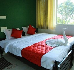 Premium Valley View Room