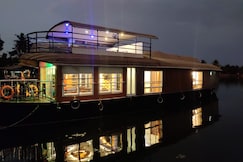 Alleppey Crystal Holidays Houseboats , Kumarakom