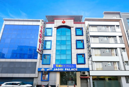 FabHotel Jaggi Palace Karol Bagh