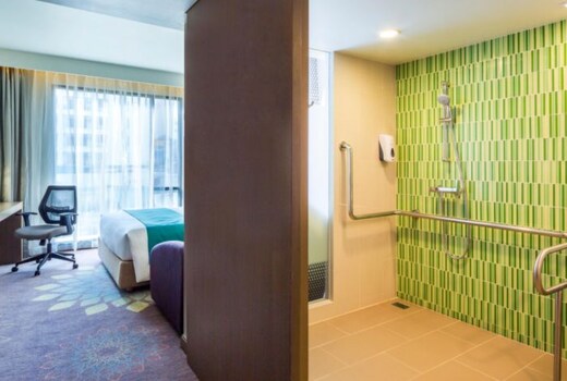 Holiday Inn Express Bangkok Sukhumvit 11 Bangkok Hotel Price Address Reviews