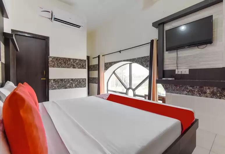 Hotel New Mayur - Tap to explore photos