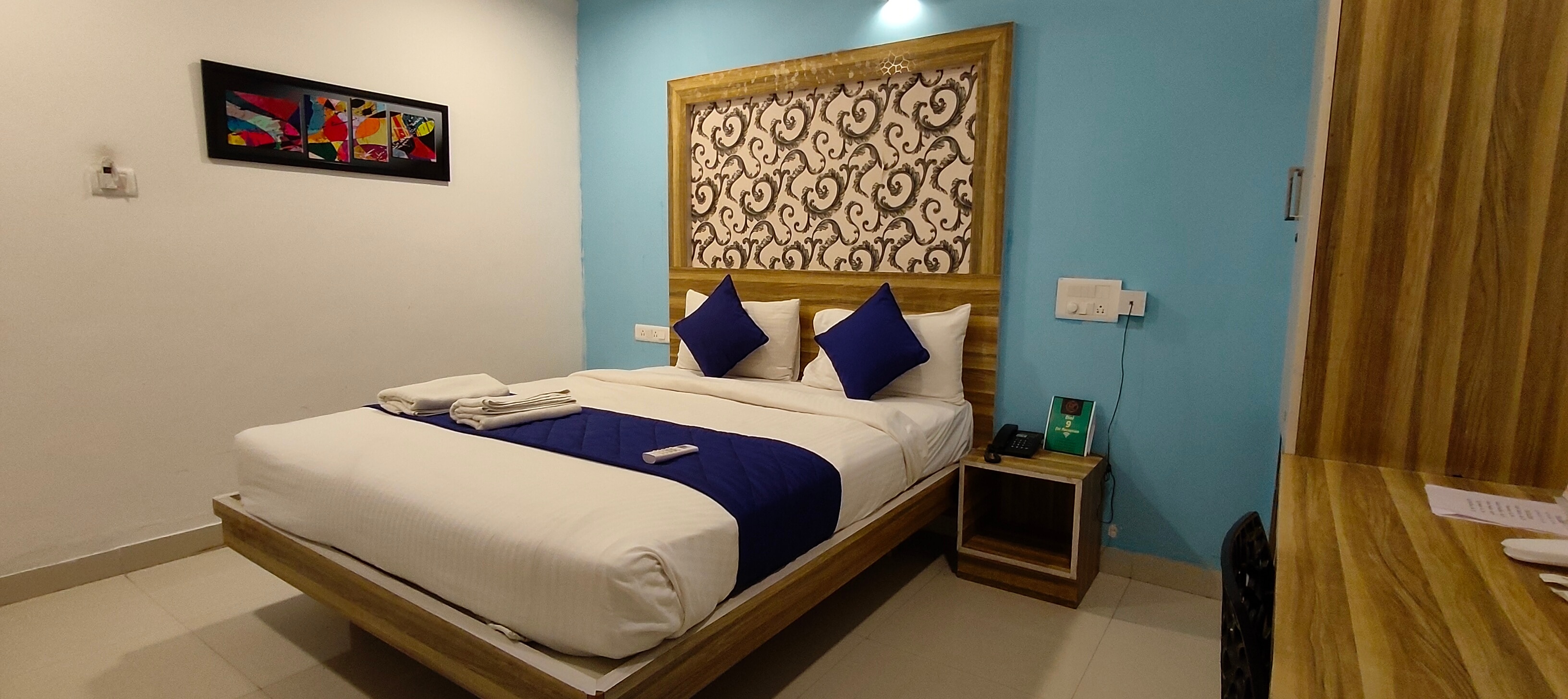 Hotel Dhruv Palace - Tap to explore photos
