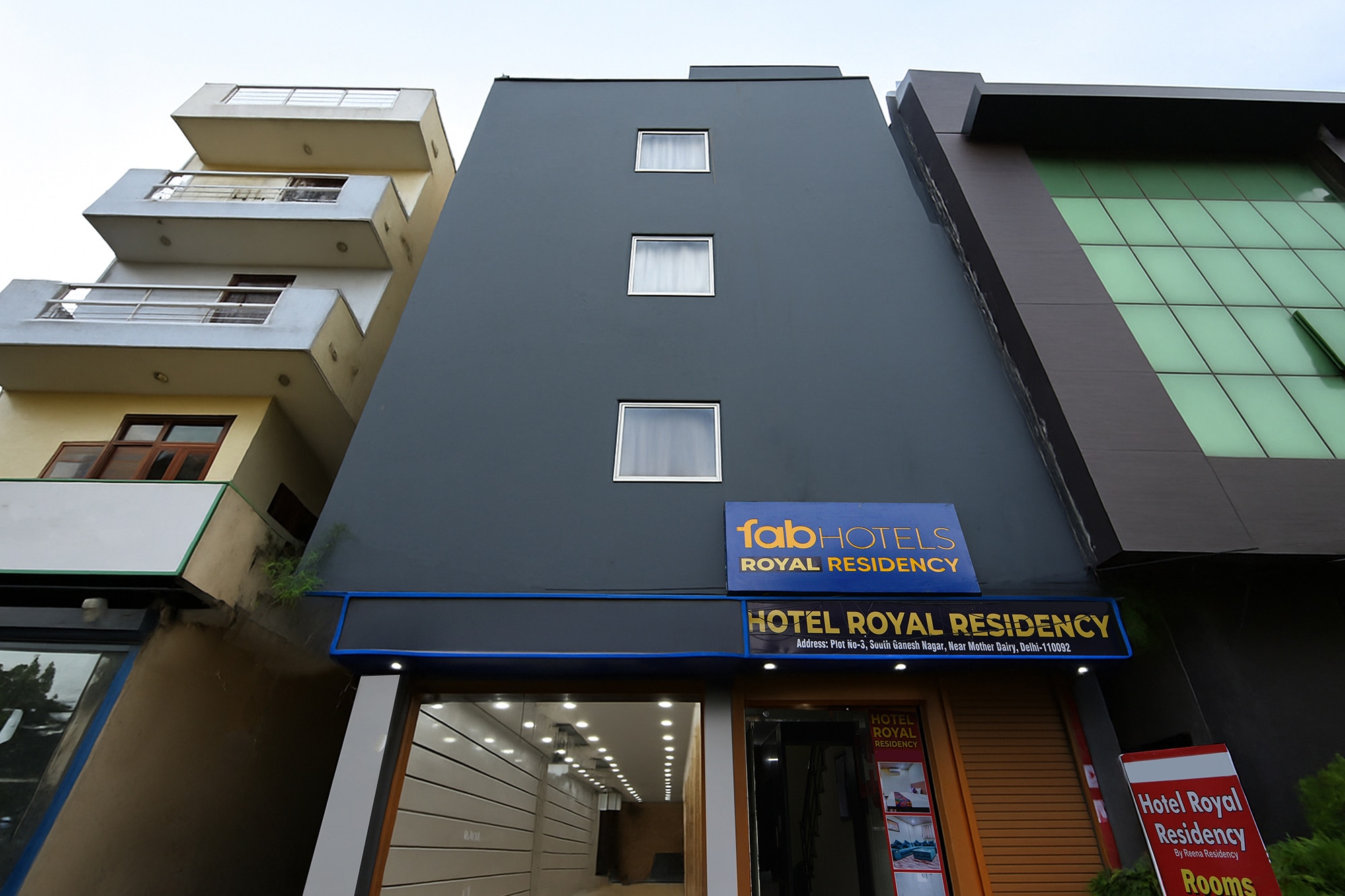 FabHotel Royal Reena Residency - Tap to explore photos