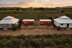 IndiPods Jawai, Falna