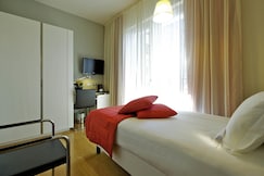 Mercure Milano Solari, Milan