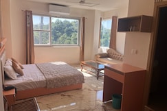 Mansuri Hotel and Restaurant, Chintpurni