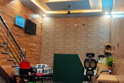 Vinayak Home Stay Mathura, Mathura