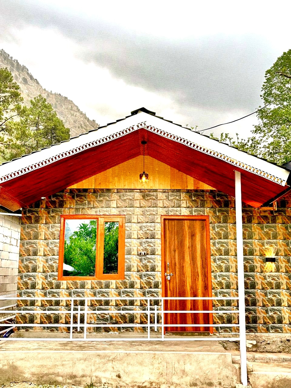 The secret garden kasol 2025 - Tap to explore photos