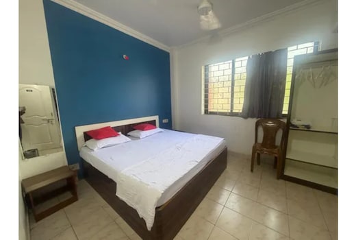FabHotel Kamal Palace