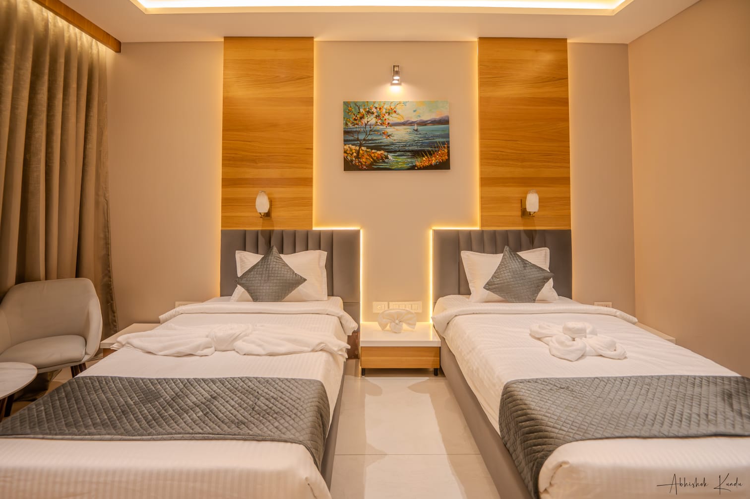 HOTEL GRAND SHILPI INTERNATIONAL - Tap to explore photos