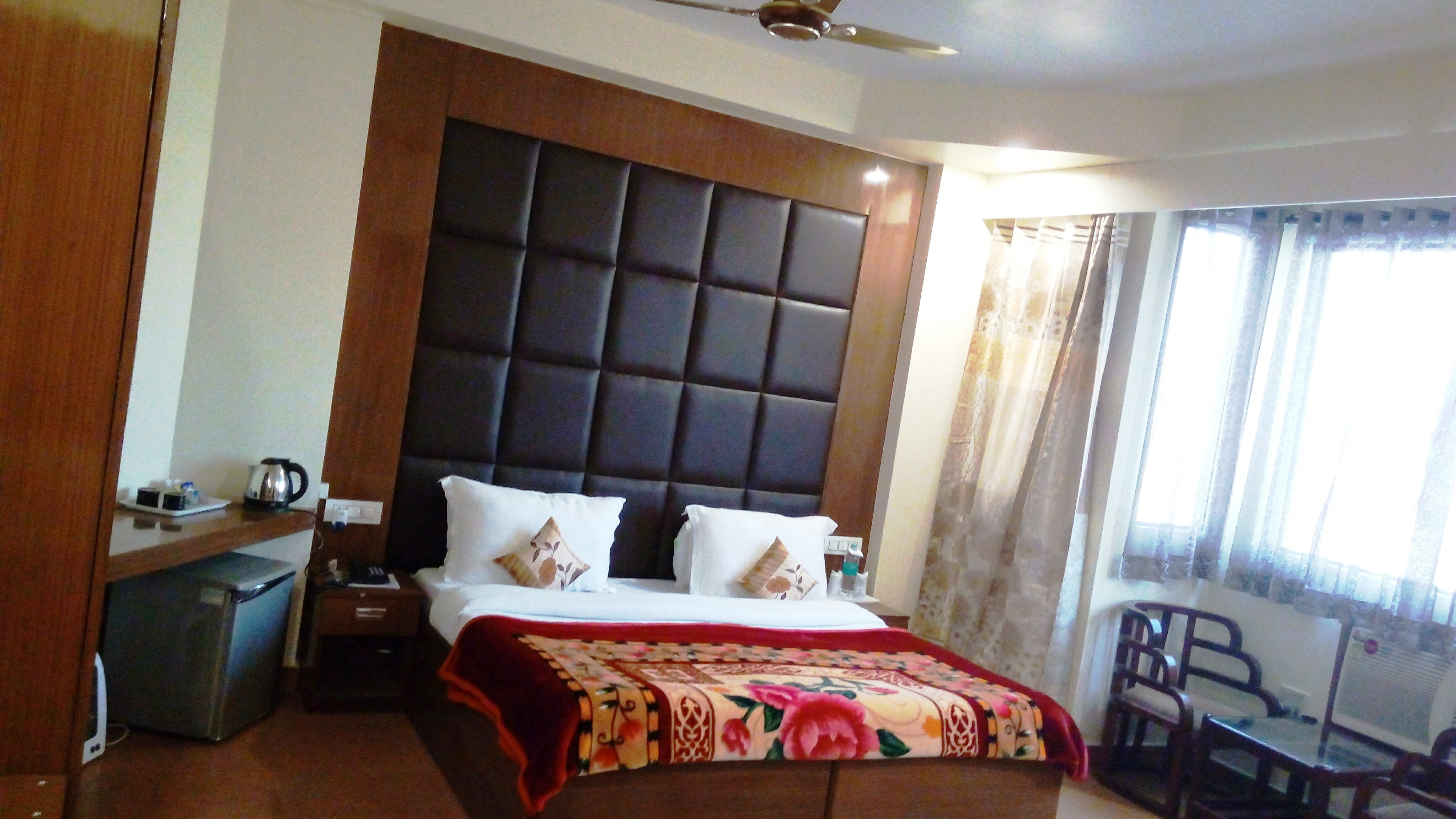 Hotel Ganges Rivera - Tap to explore photos
