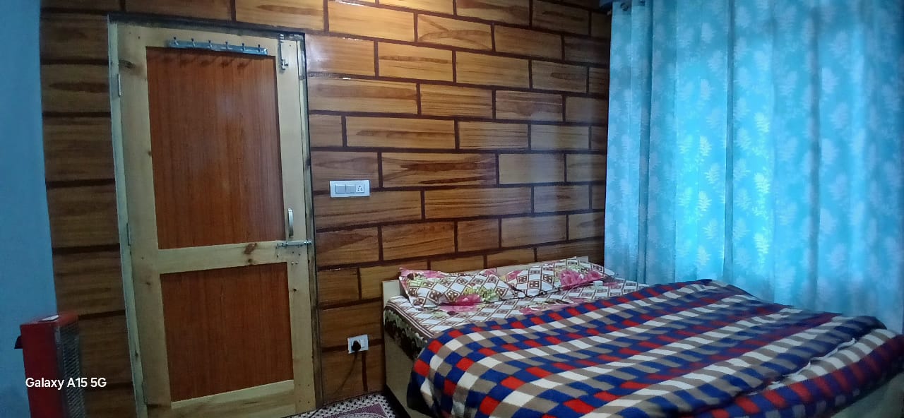 Kartik Homestay - Tap to explore photos