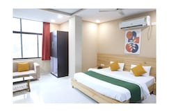 Hotel Vallabh Vilas, Budhni