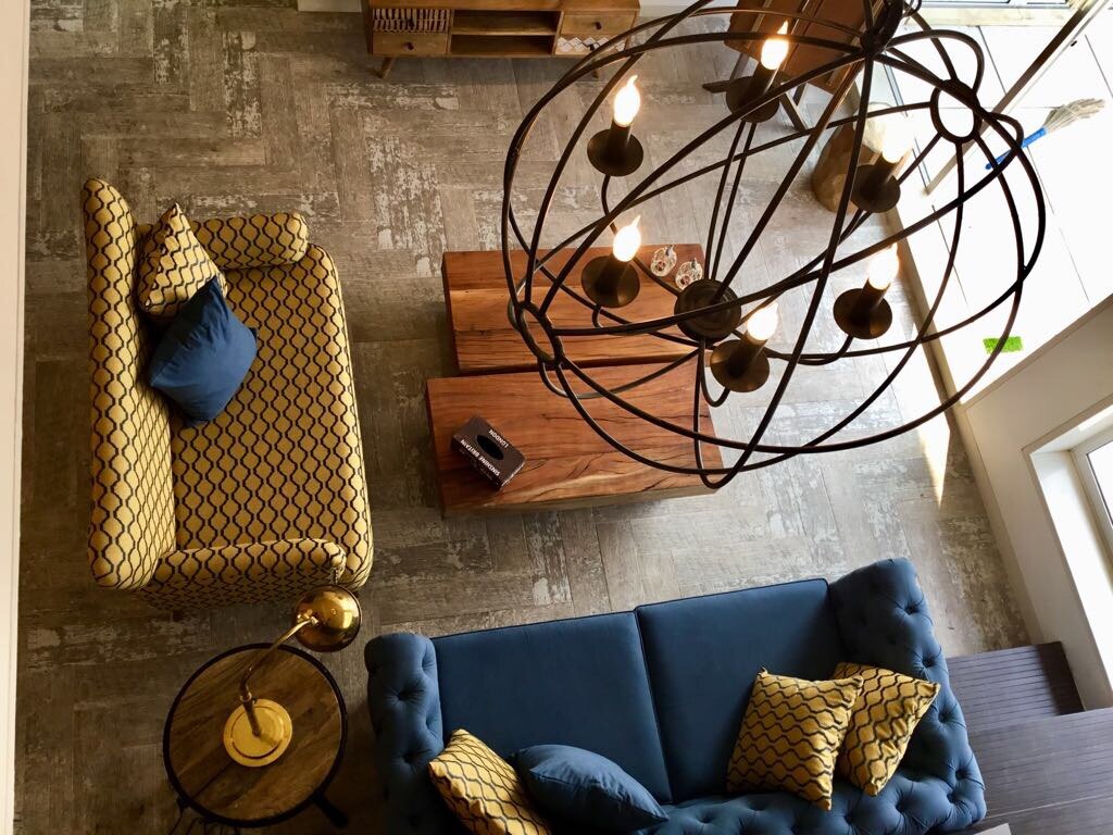 Skyvilla - Luxurious Serviced Penthouse - Tap to explore photos