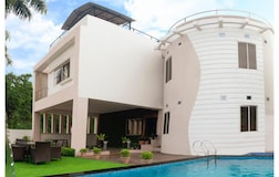 Swimming Pool 1