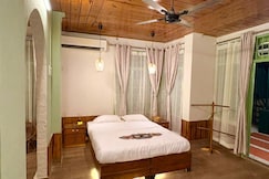 Aalay The Riverbank Homestay, Tezpur