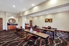 Hampton Inn And Suites Hemet, Riverside