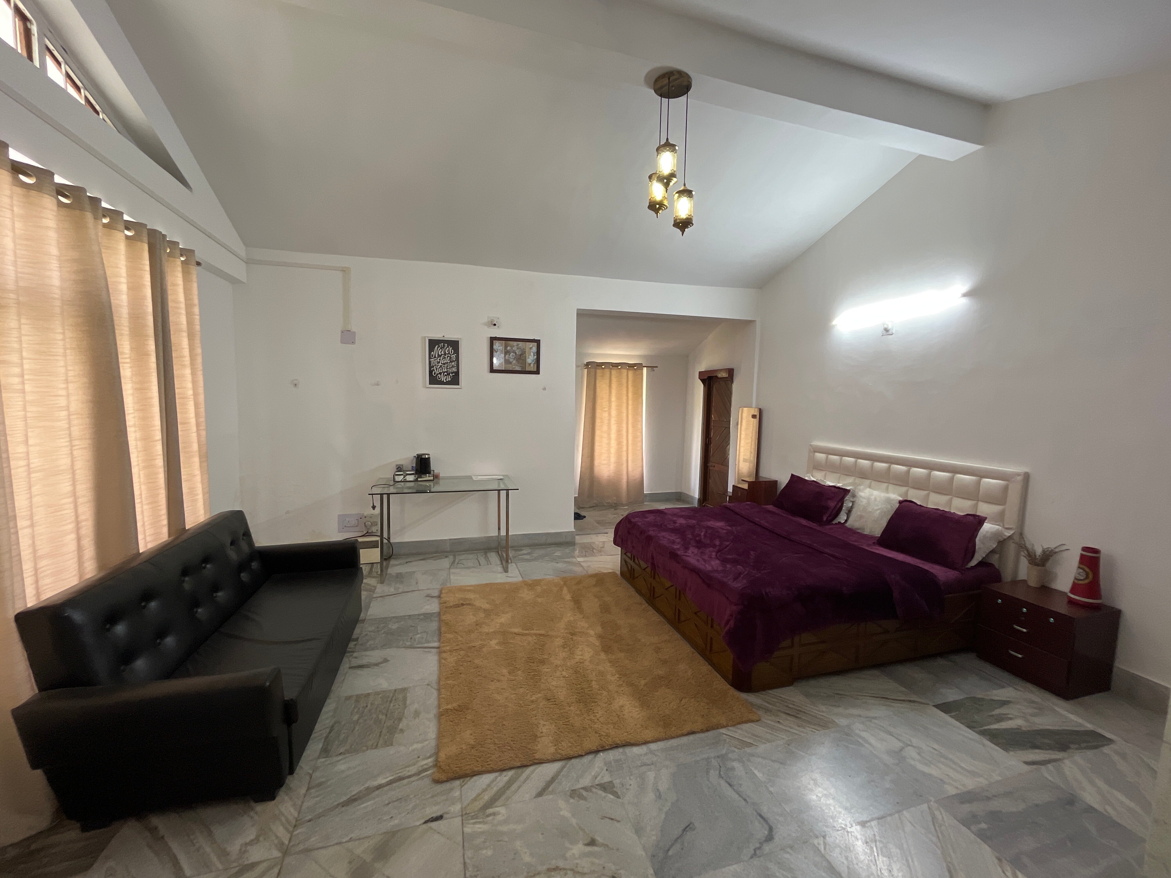 Aki Oki Homestay - Tap to explore photos