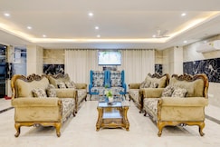 FAR Residency Luxury Hotel ( Behind Apollo Hospital), Delhi