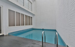 Swimming Pool 1