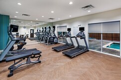 Holiday Inn Express & Suites DENTON - SANGER, Denton